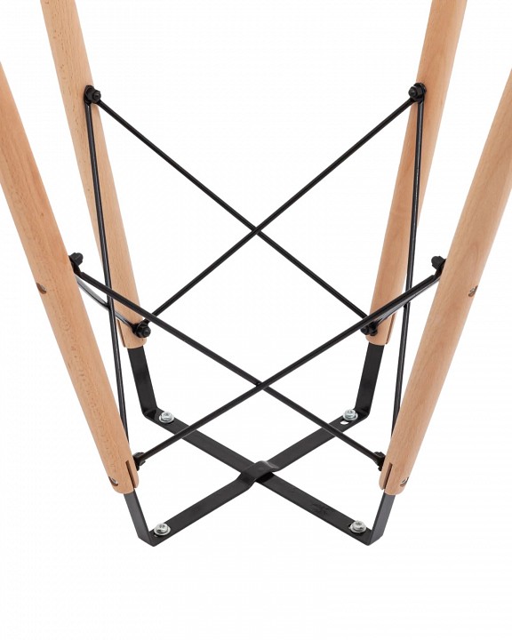 Стол обеденный Eames DSW New